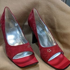 Enzo Angiolini | Red chiffon heals with sequence
